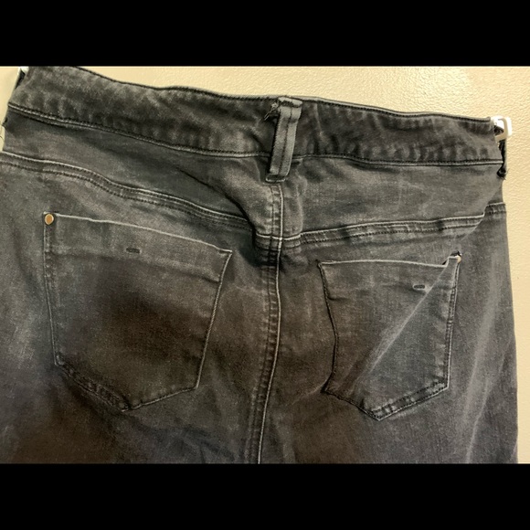 Skinny jeans - Picture 2 of 4